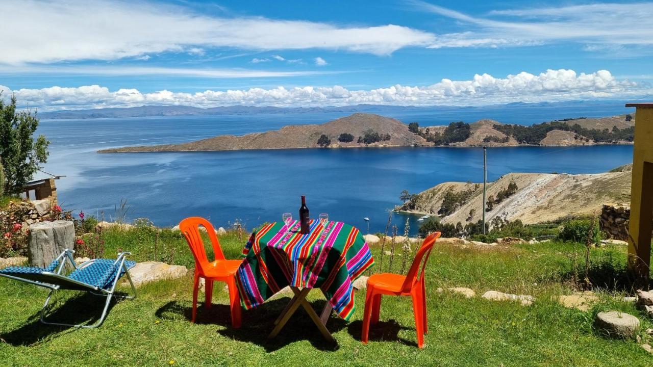 Hostal Puerta Del Sol Isla del Sol Zewnętrze zdjęcie