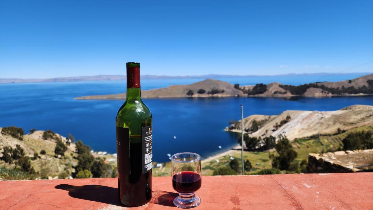 Hostal Puerta Del Sol Isla del Sol Zewnętrze zdjęcie